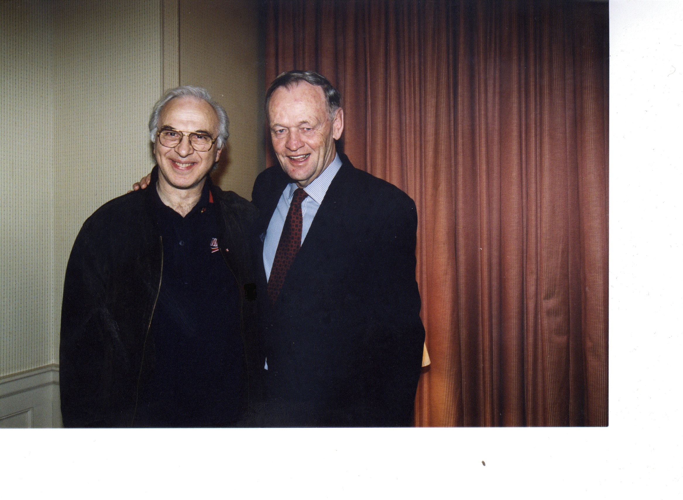 loading...